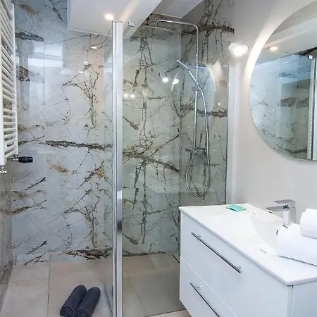 Rs Suites Prestige Raclawickie 10 Home & Spa Lublin Exterior photo